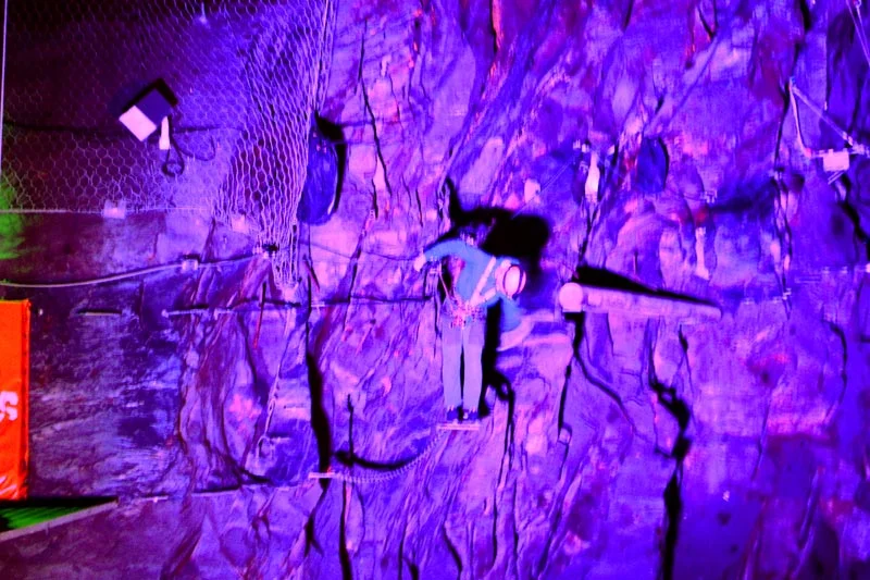ZipWorld Caverns 1